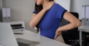 Read more about the article How Desk Sitting Aggravates Back Pain and the Role of Ergonomics in Relief